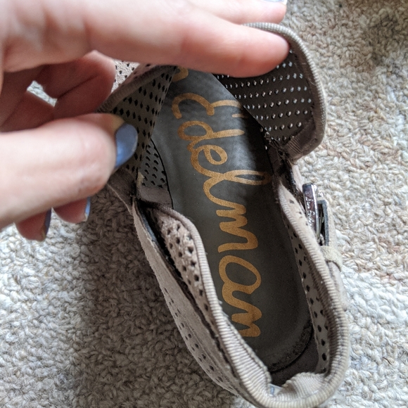 Sam Edelman | Paula | 7.5 | Perforated Suede Buckle Ankle Booties Tan - Picture 13 of 14